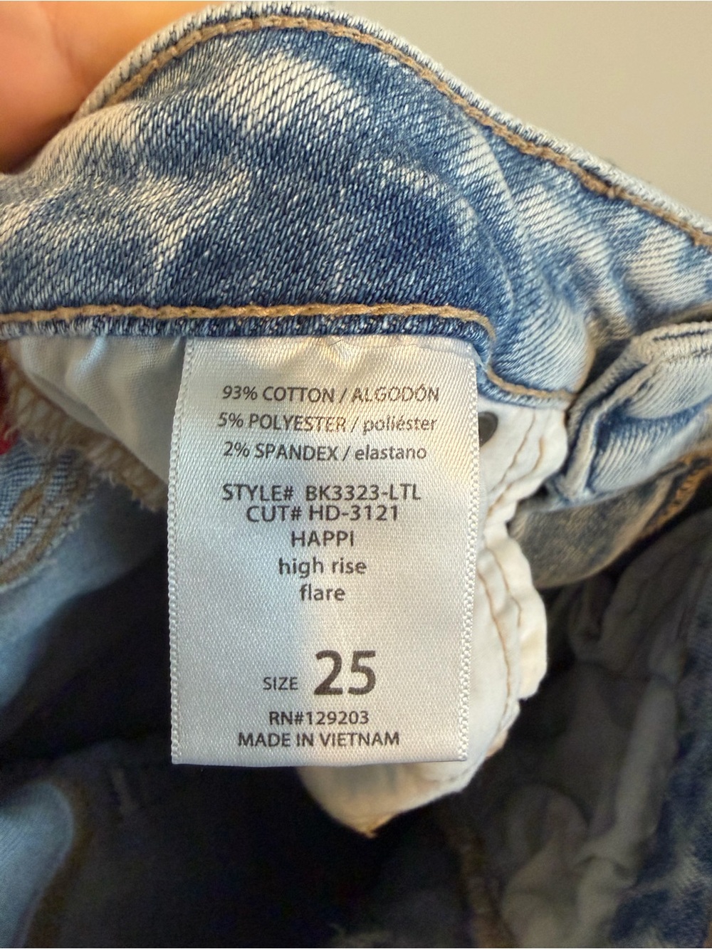 Hidden Happi High-Rise Light Wash Flare Jeans - Women - Picture 11 of 11